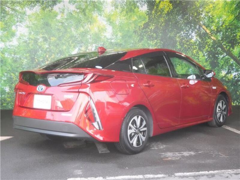 PRIUS PHV