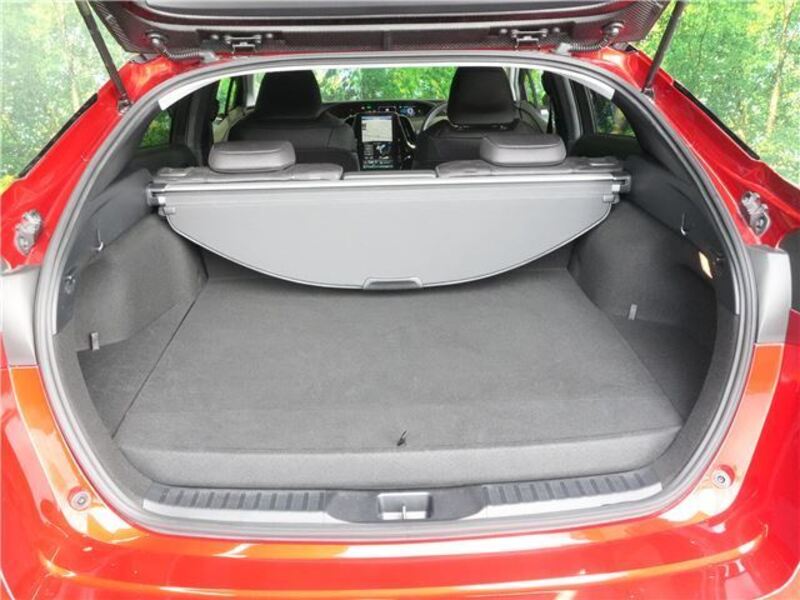 PRIUS PHV