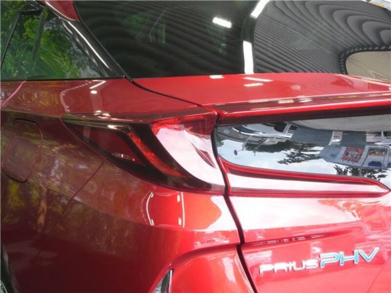 PRIUS PHV