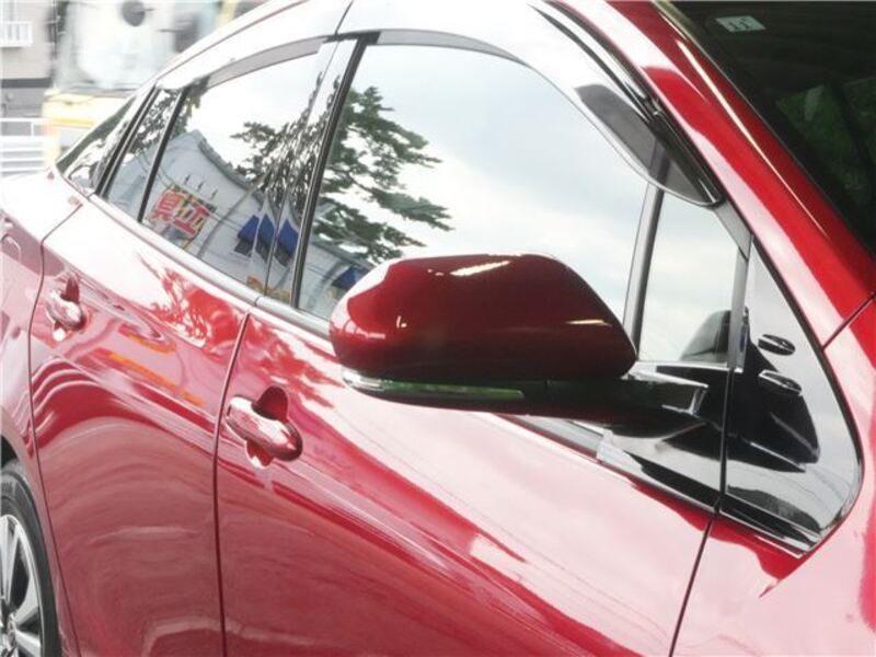 PRIUS PHV