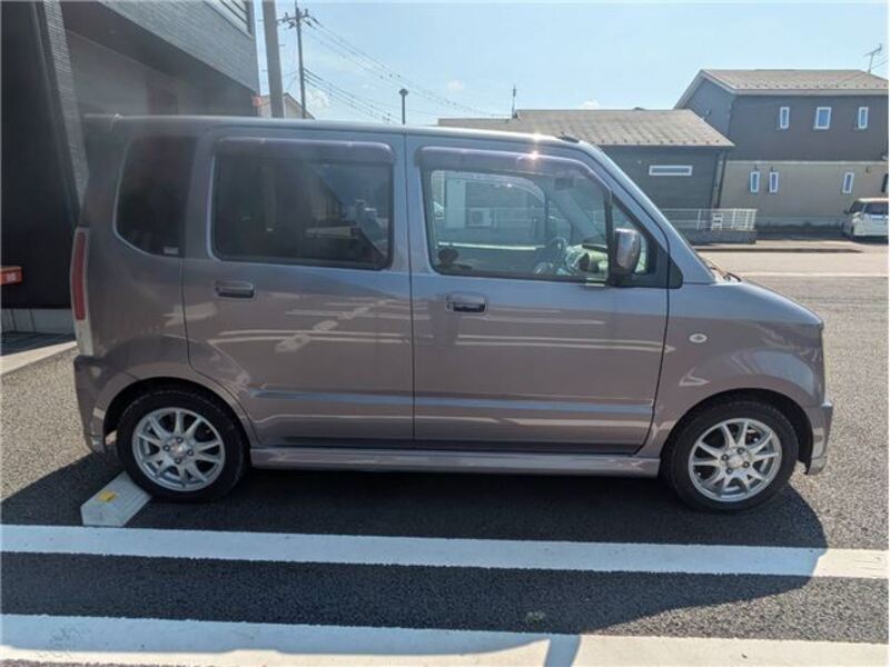 WAGON R