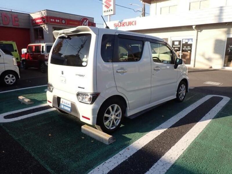 WAGON R