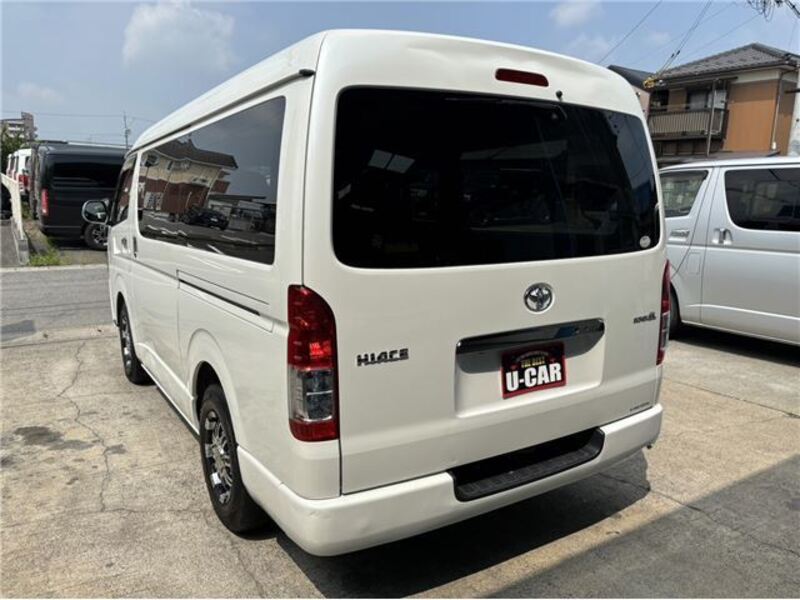 HIACE VAN