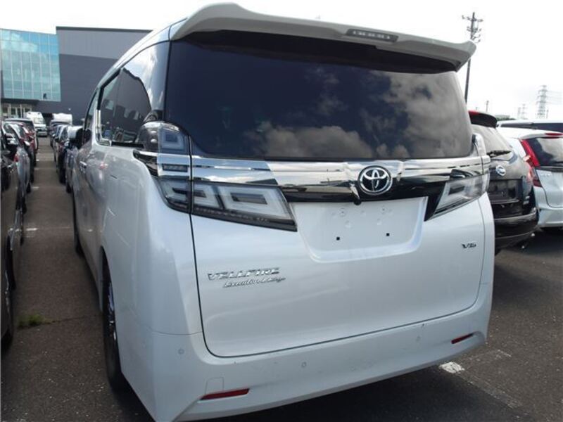 VELLFIRE