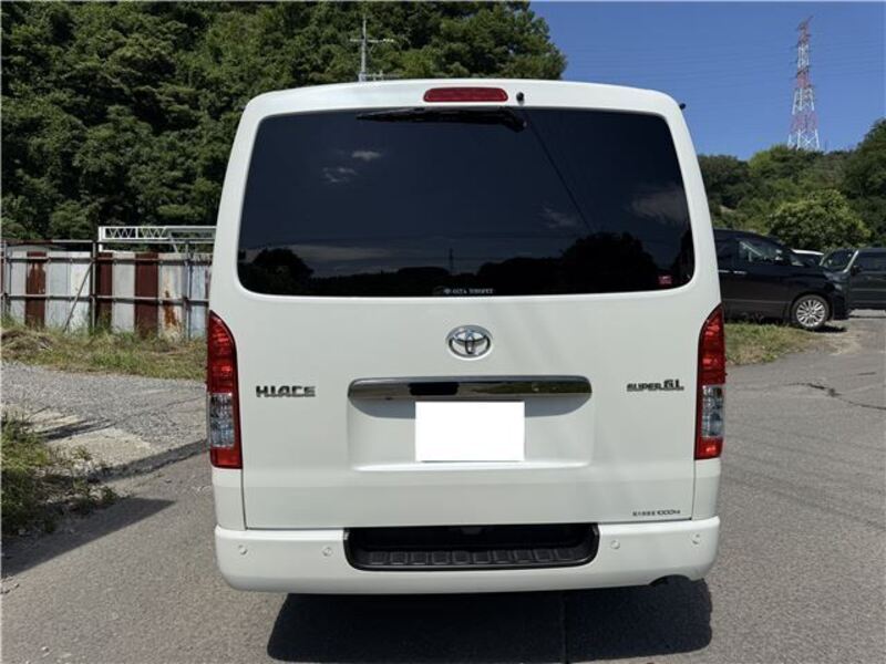 HIACE VAN