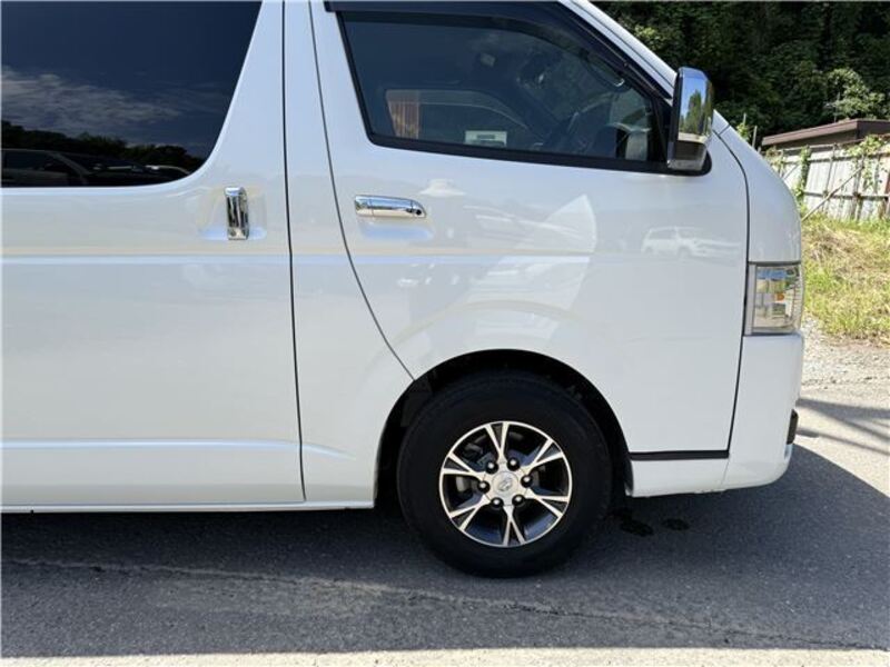 HIACE VAN