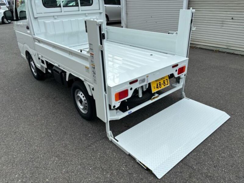 CARRY TRUCK