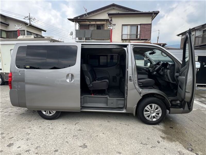 NV350 CARAVAN