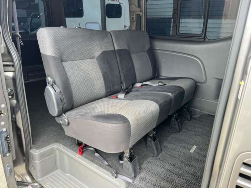 NV350 CARAVAN