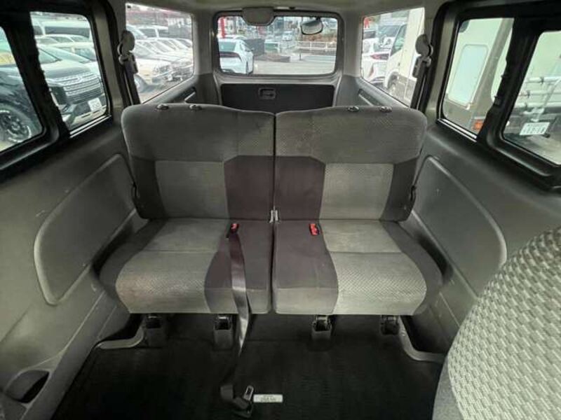 NV350 CARAVAN