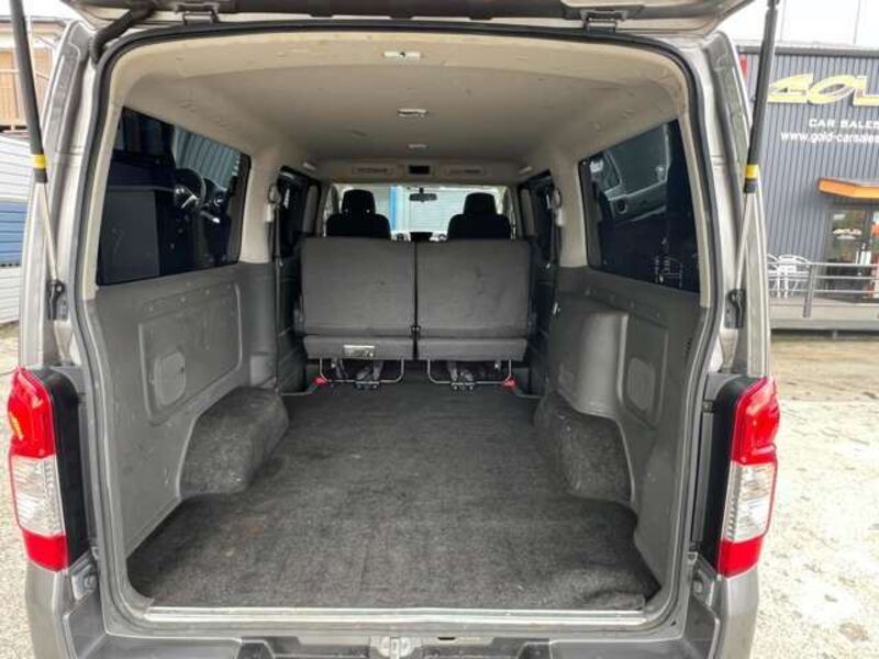NV350 CARAVAN