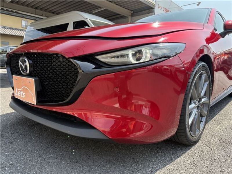 MAZDA3
