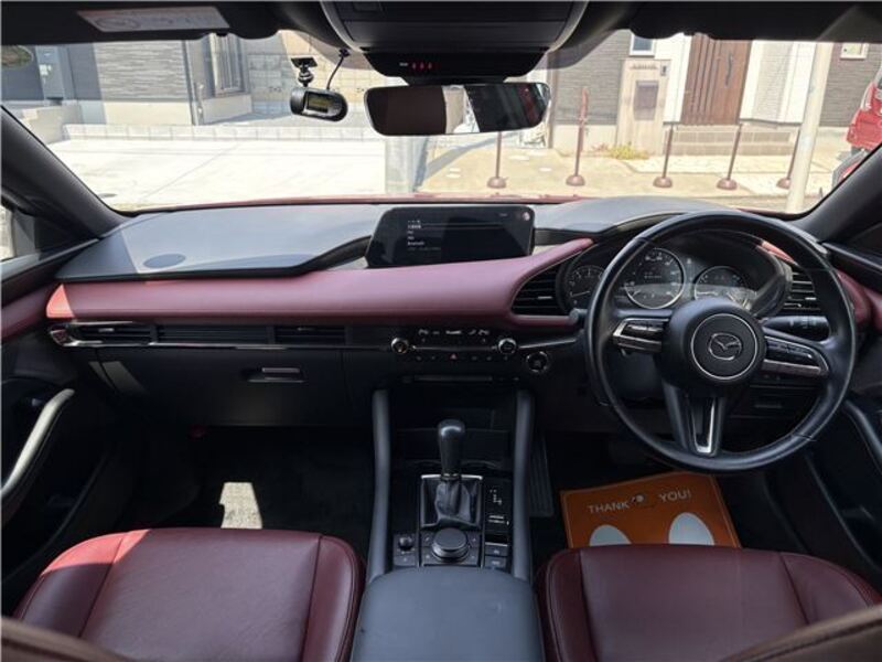 MAZDA3