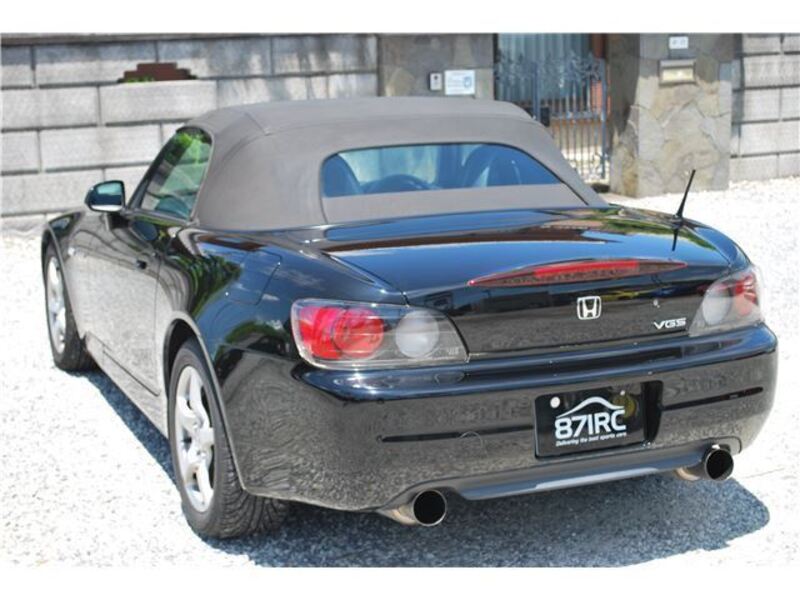 S2000