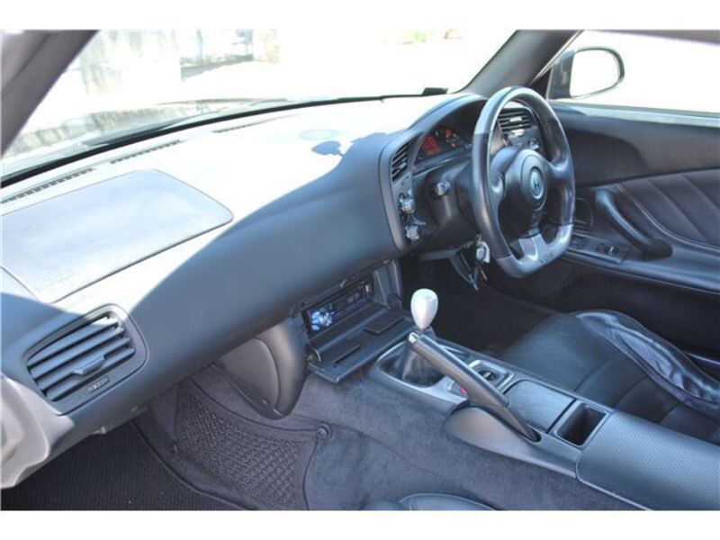 S2000
