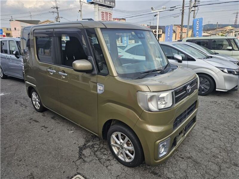 TOYOTA PIXIS MEGA
