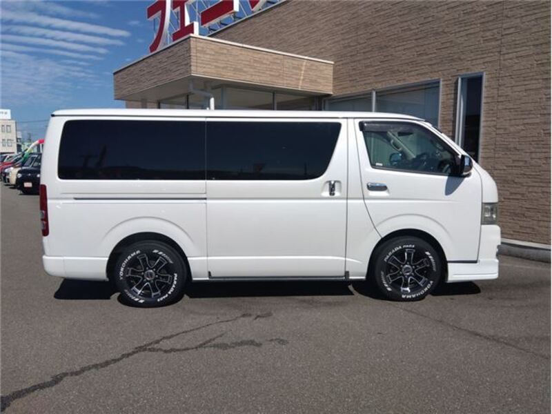 HIACE