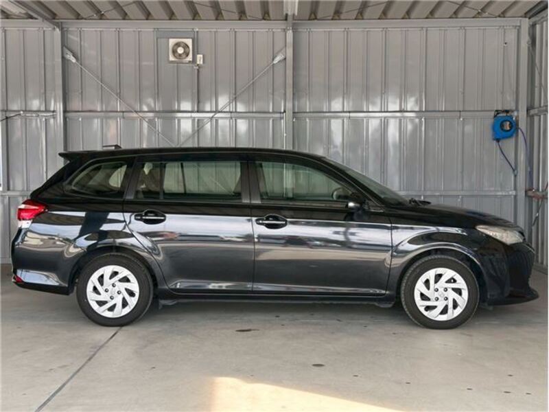COROLLA FIELDER