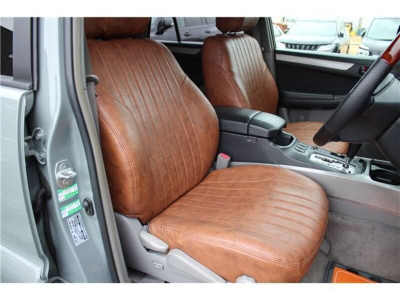 HILUX SURF