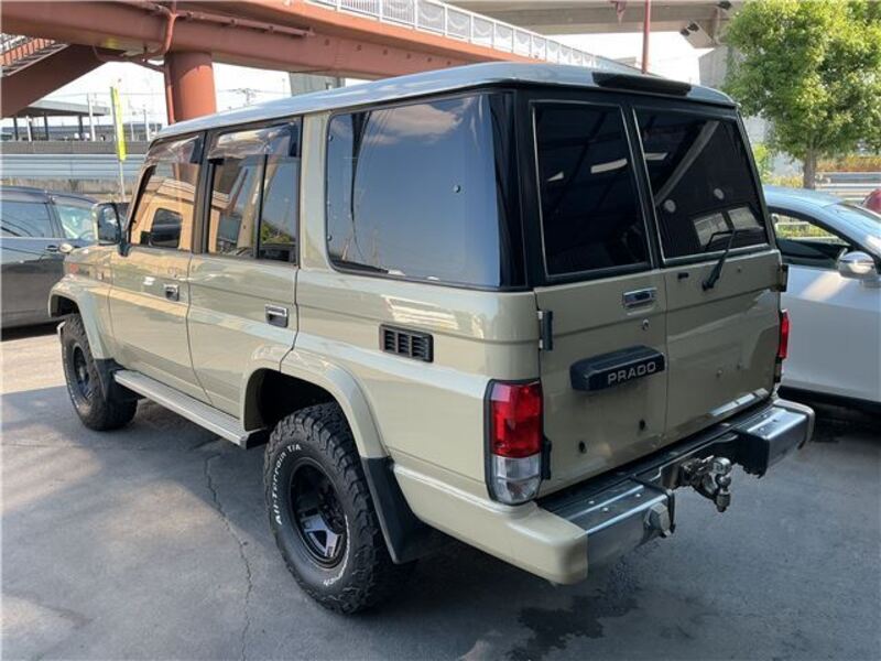 LAND CRUISER PRADO