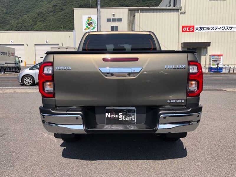 HILUX