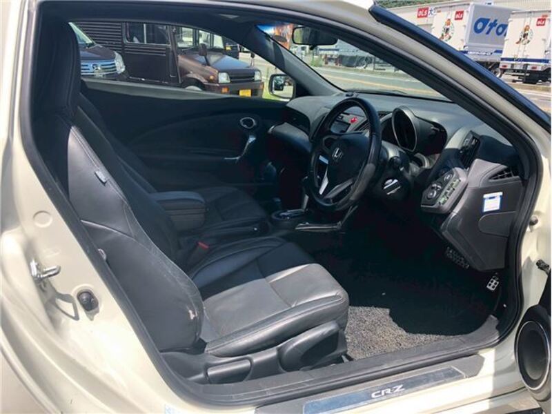 CR-Z