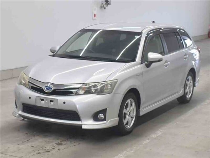 COROLLA FIELDER