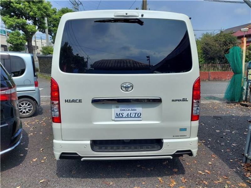 HIACE VAN