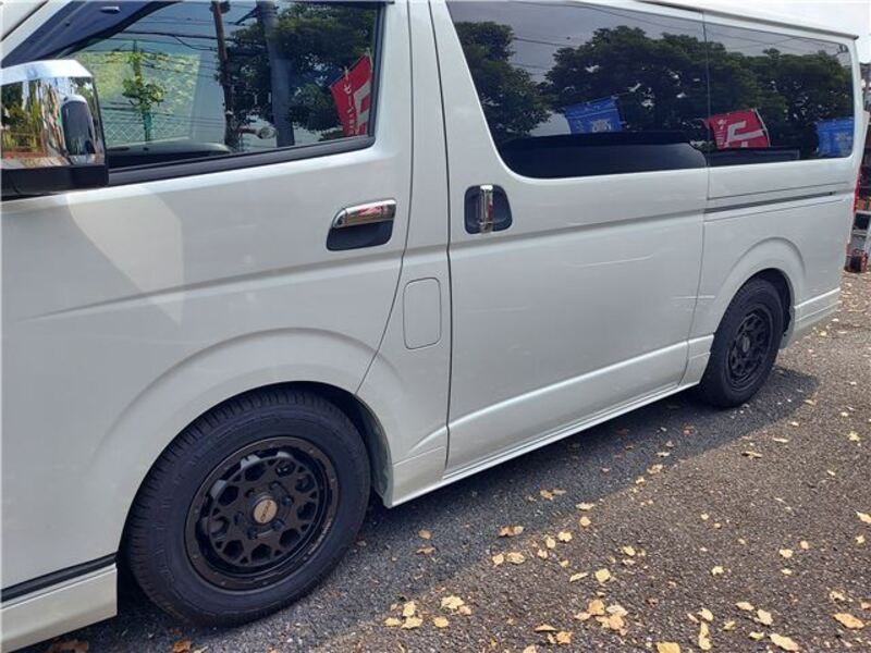HIACE VAN