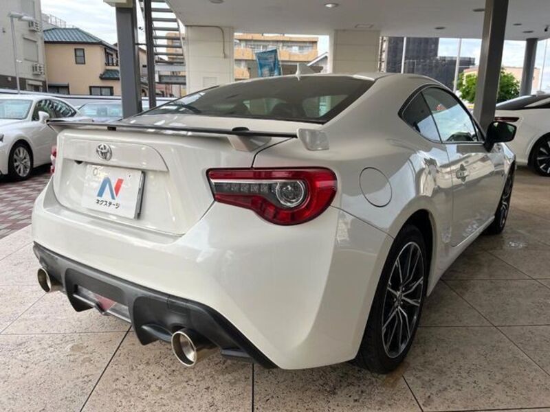 86