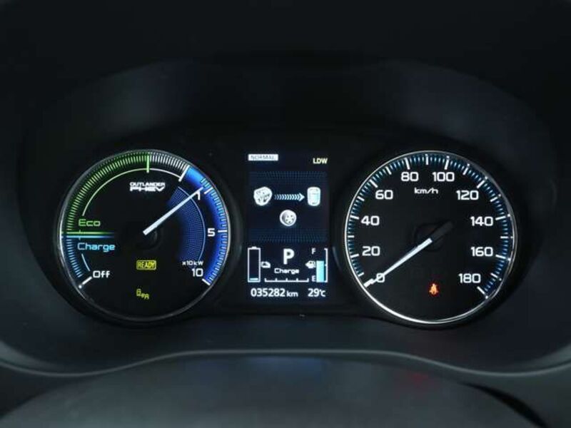 OUTLANDER PHEV