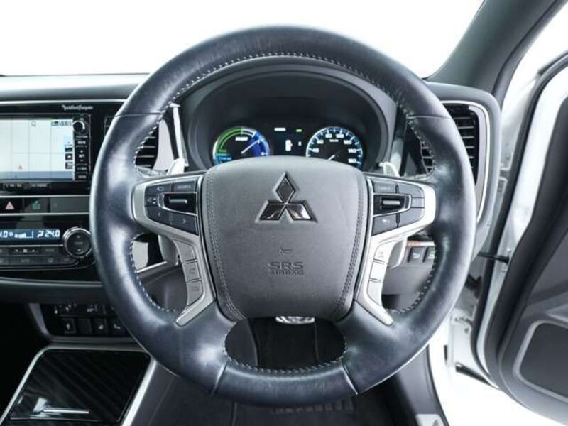 OUTLANDER PHEV