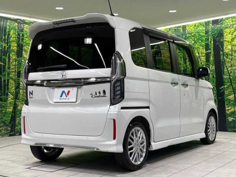 N BOX CUSTOM