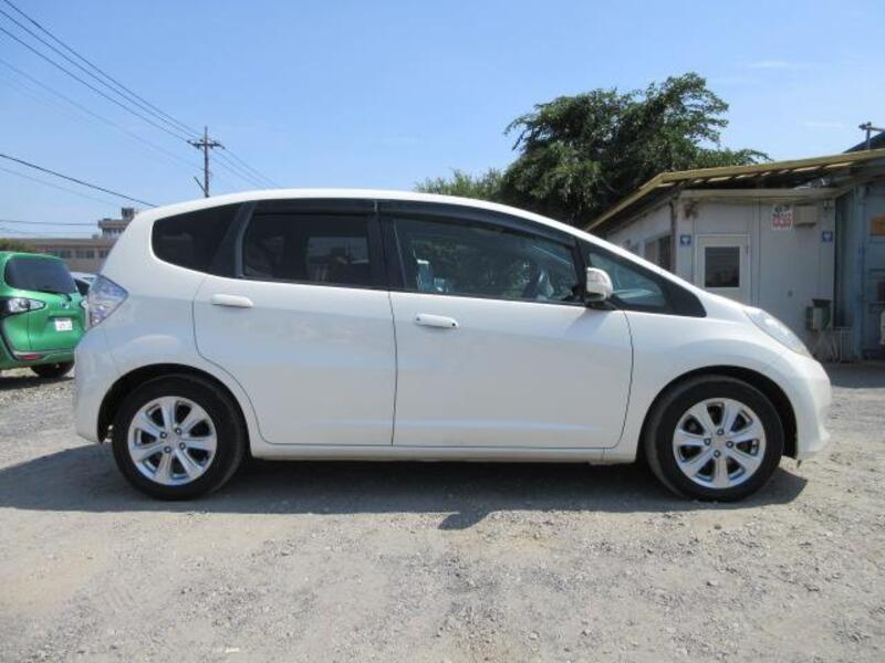 FIT HYBRID