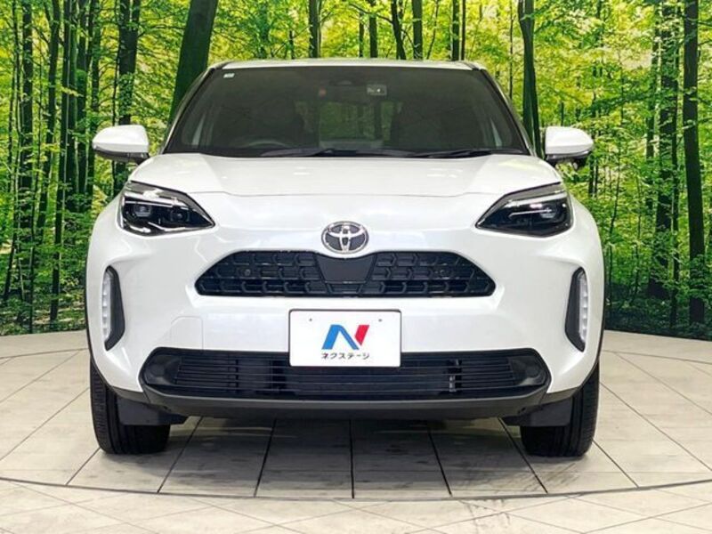 YARIS CROSS