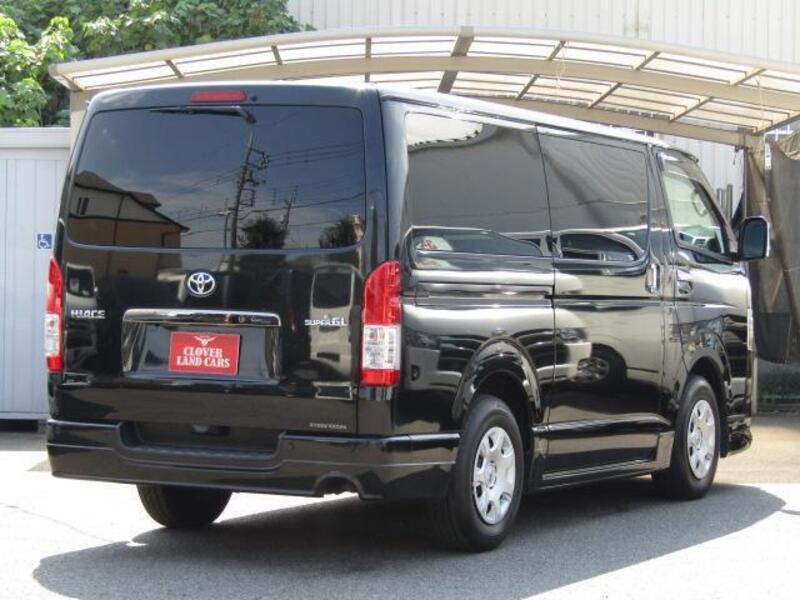 HIACE VAN