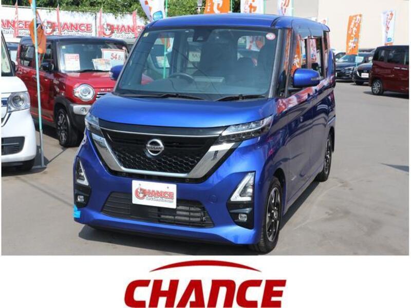 NISSAN ROOX