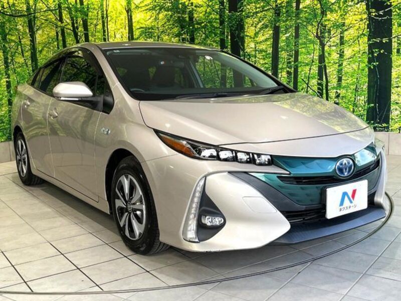 PRIUS PHV