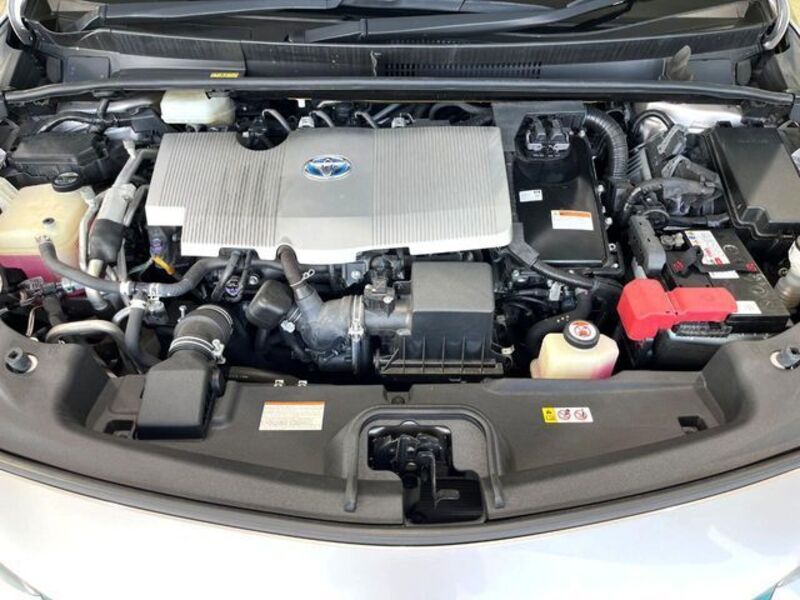 PRIUS PHV