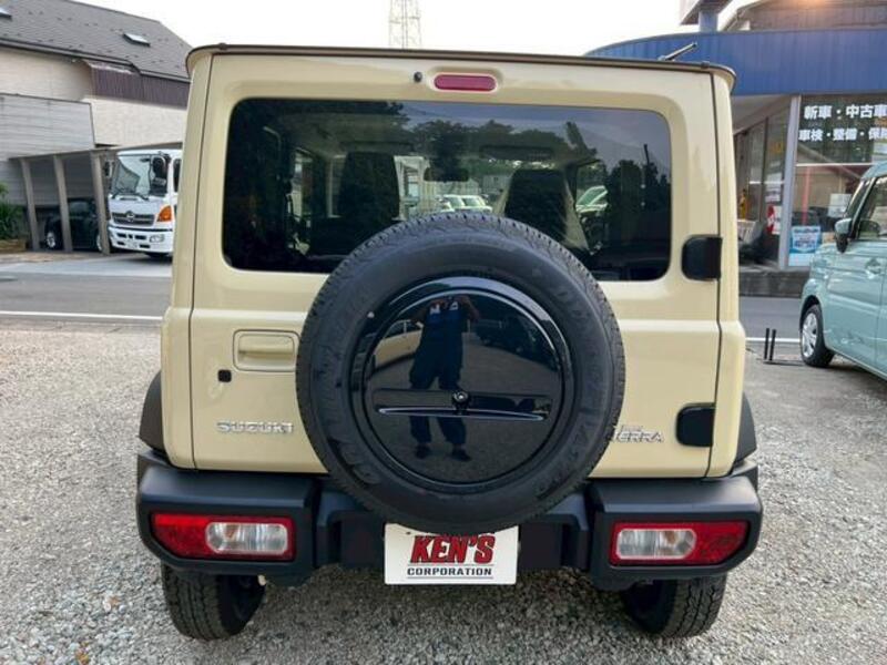 JIMNY SIERRA