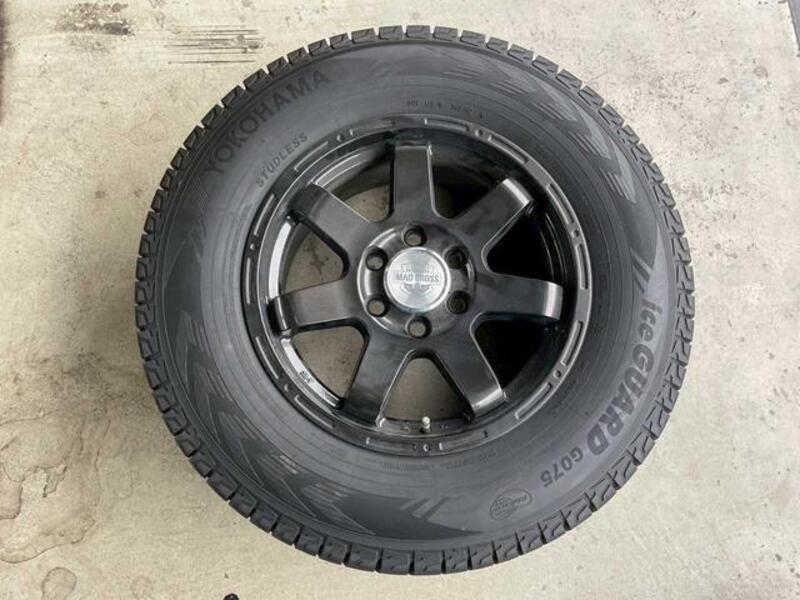LAND CRUISER 250