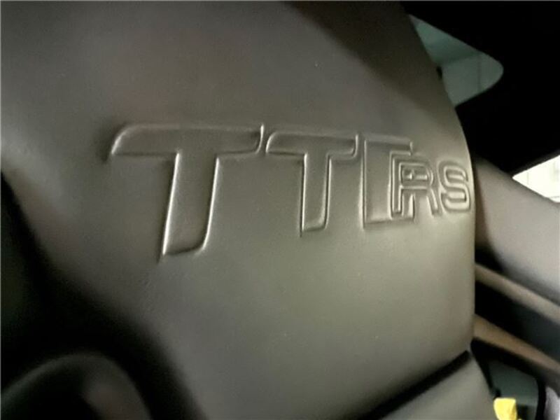 TT