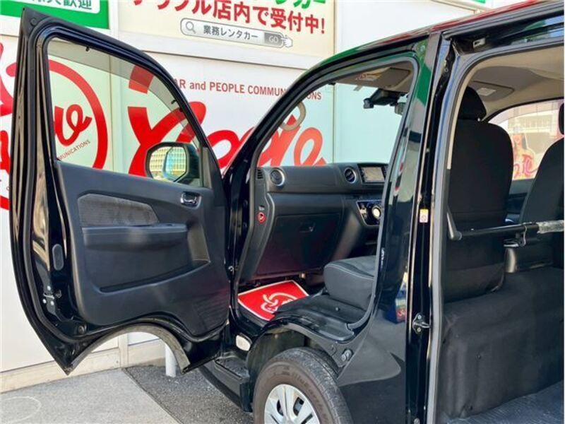 CARAVAN VAN