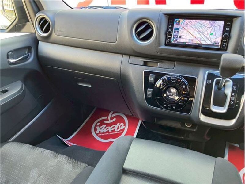 CARAVAN VAN