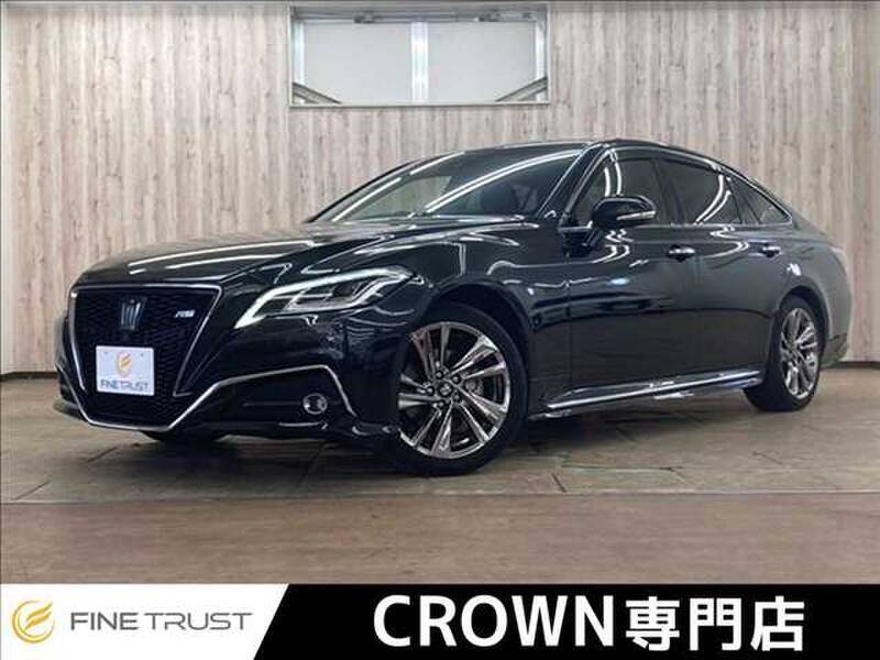 TOYOTA CROWN