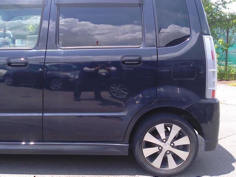 WAGON R
