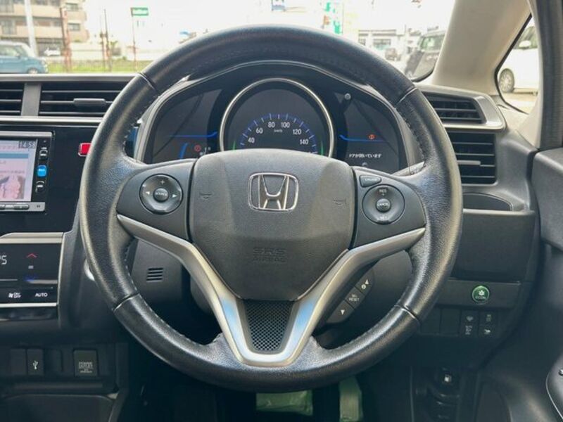 FIT HYBRID