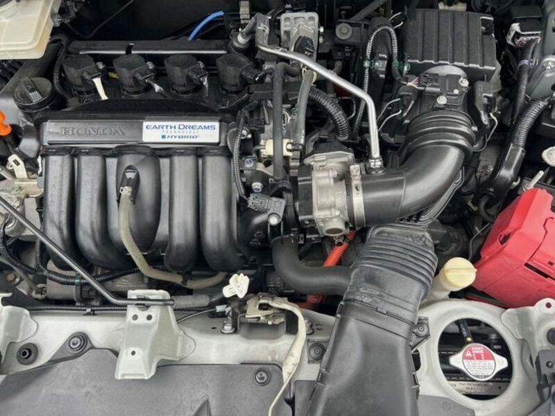 FIT HYBRID