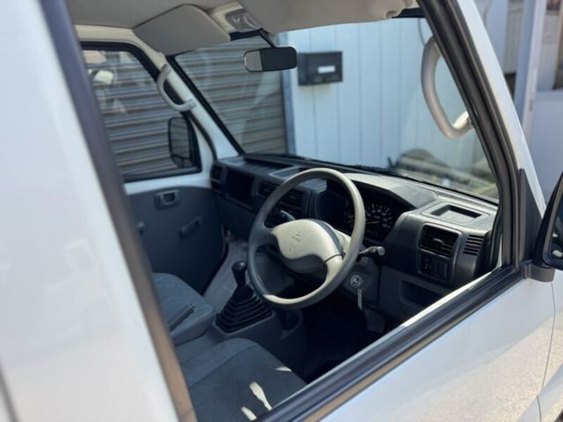 MINICAB TRUCK