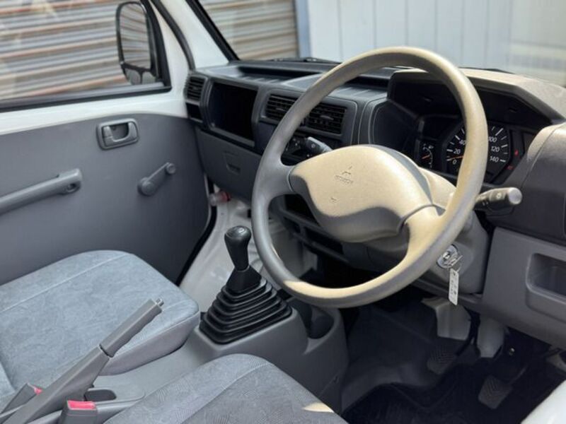 MINICAB TRUCK
